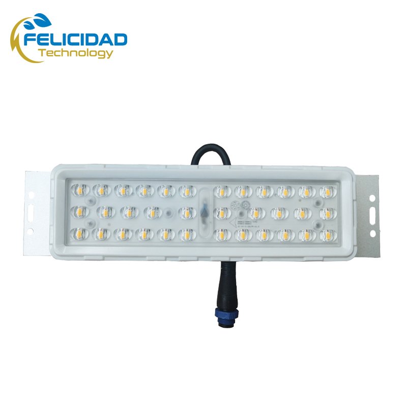 Full view of the GH34FHL3 SMD5050 module, showing the M15 waterproof connector and IP67 protection for outdoor lighting solutions.